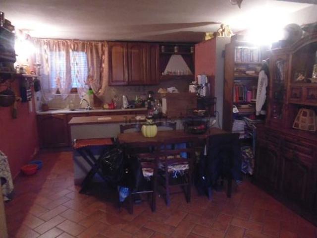 Appartamento in vendita a Vicchio, Toscana