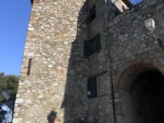 Appartamento in vendita a Monteverdi Marittimo, Toscana