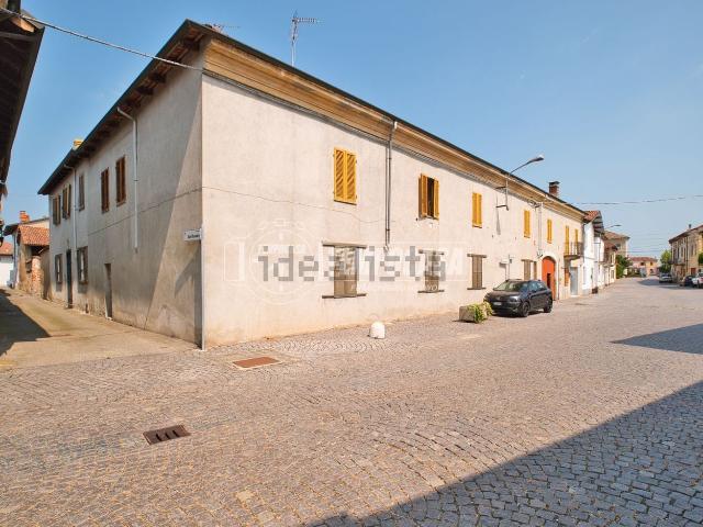 Appartamento in vendita a Piemonte, Vercelli
