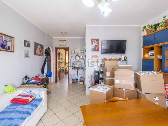Appartamento in vendita a Cameri, Novara