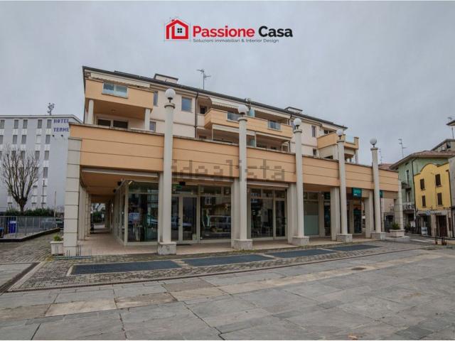 Appartamento in vendita a Monticelli Terme, Montechiarugolo
