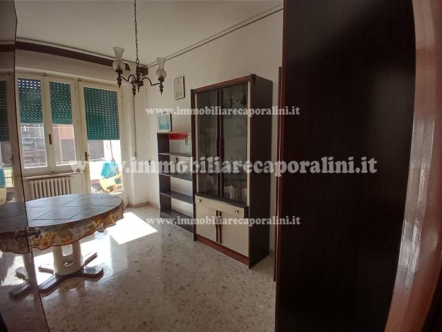 Appartamento in vendita a Porta Pesa, Marche