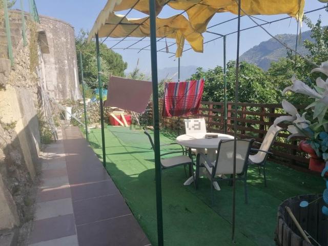 Appartamento in vendita a Ventimiglia, Liguria