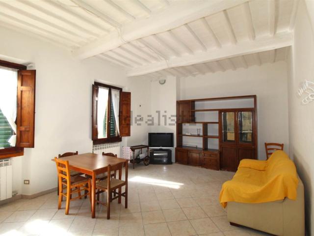 Appartamento in vendita a Lecchi, Toscana