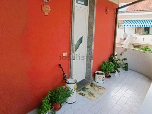 Appartamento in vendita a Marina di Massa, Marina Di Massa
