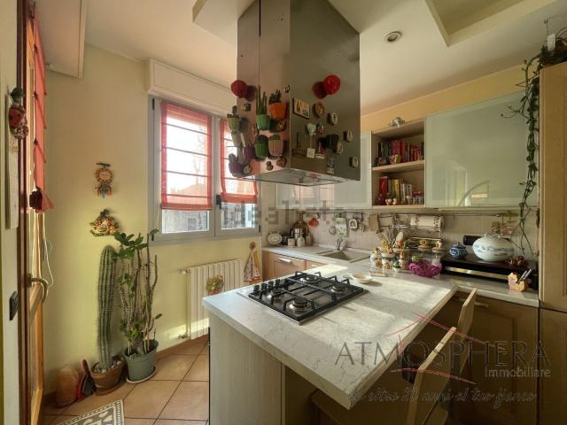 Appartamento in vendita a Tradate, Lombardia