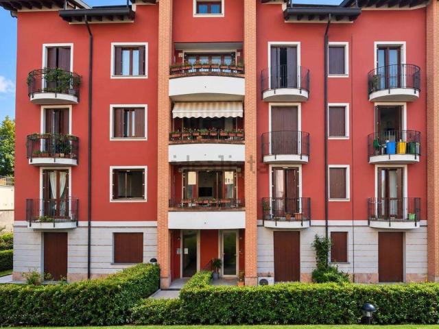 Appartamento in vendita a Montesiro, Besana in Brianza