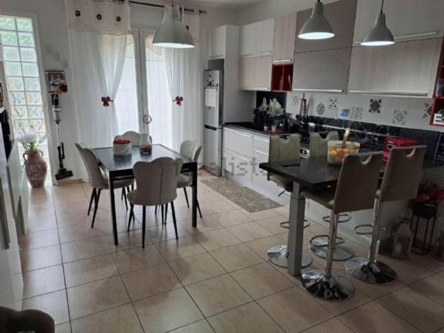 Appartamento in vendita a Marche, Ancona