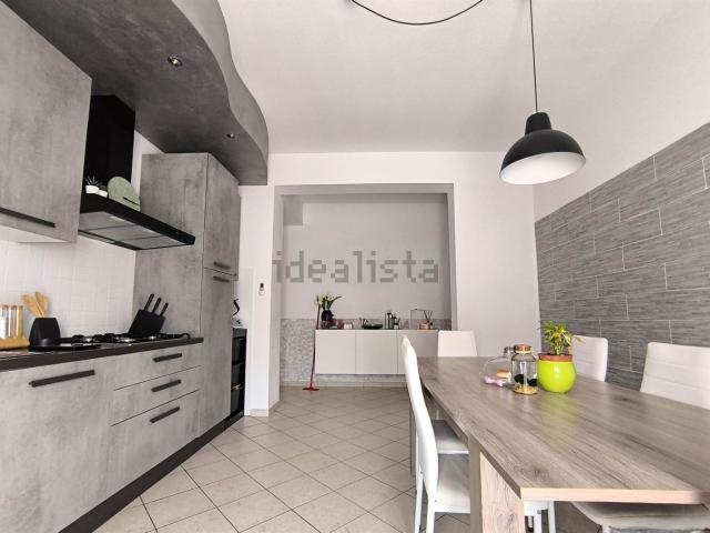 Appartamento in vendita a Centro, Poggibonsi
