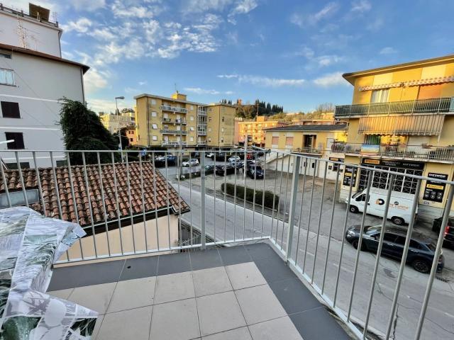 Appartamento in vendita a Ricciano, Uzzano E Castello