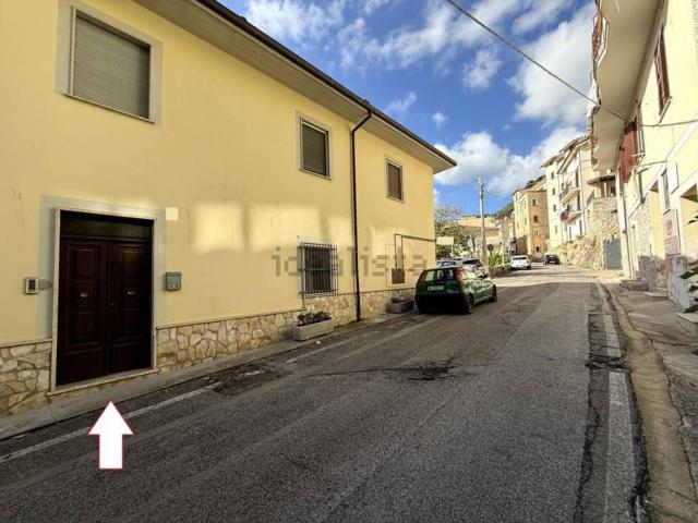 Appartamento in vendita a Monte San Biagio, Lazio