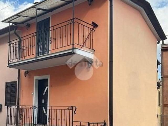 Appartamento in vendita a Roccagorga, Lazio