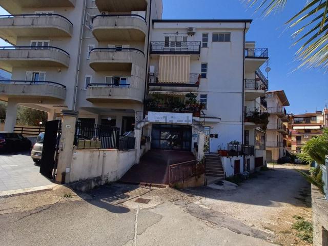 Attico in vendita a Acquedolci, Sicilia