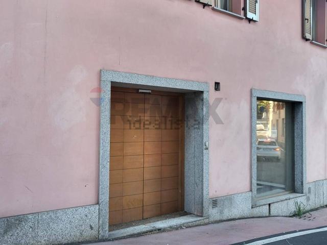 Appartamento in vendita a Casnate con Bernate, Casnate