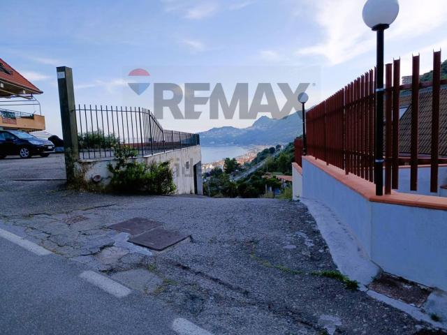Appartamento in vendita a Letojanni, Sicilia