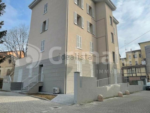 Appartamento in vendita a San Francesco-Giardini Pubblici, Re