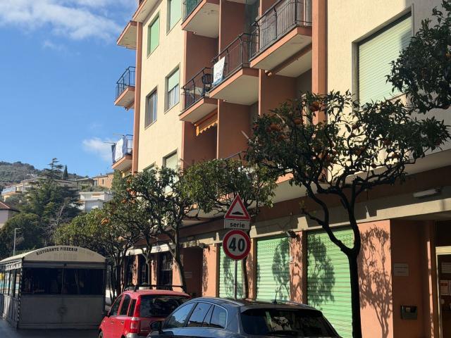 Appartamento in vendita a Diano Calderina, Diano Marina