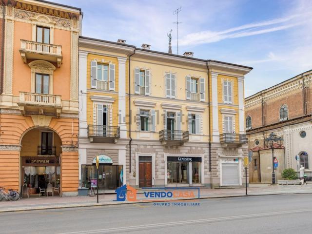 Appartamento in vendita a Cuneo Centro, Piemonte