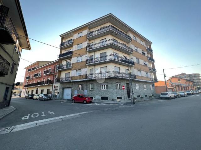 Appartamento in vendita a Santhià, Vercelli