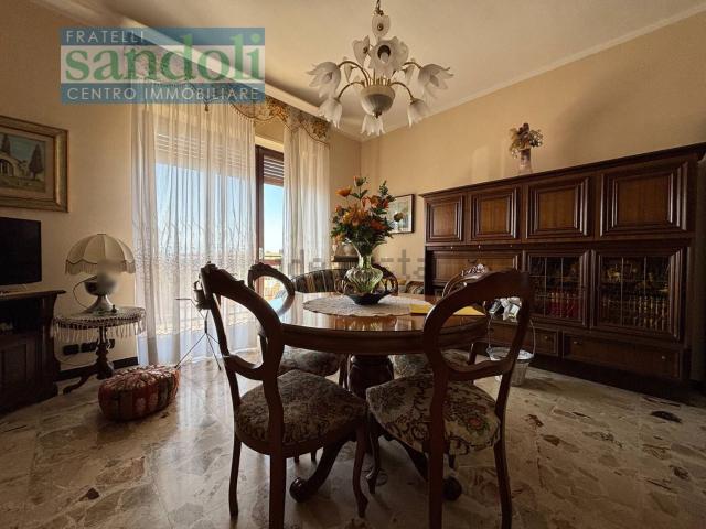 Appartamento in vendita a Porta Casale, Vercelli