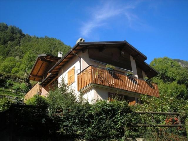 Appartamento in vendita a Spriana, Lombardia