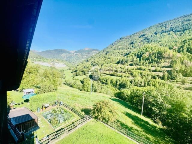 Appartamento in vendita a Chez-les-Blanc-Dessus, Étroubles