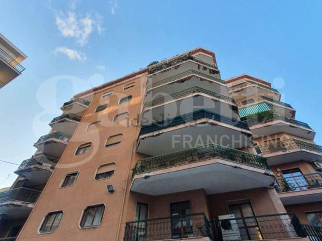 Attico in vendita a Centro, Brindisi