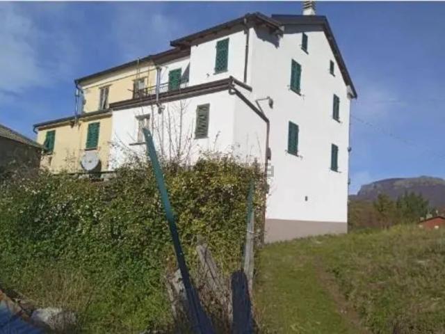 Appartamento in vendita a Santo Stefano D'aveto, Liguria