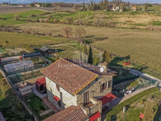 Appartamento in vendita a Gioiella, Umbria