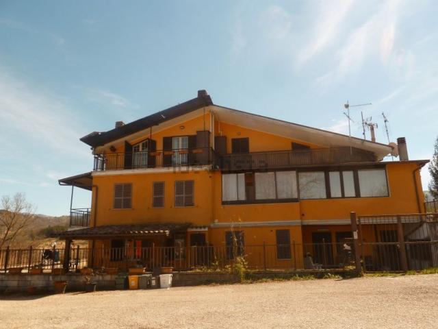 Appartamento in vendita a Carsoli, Abruzzo