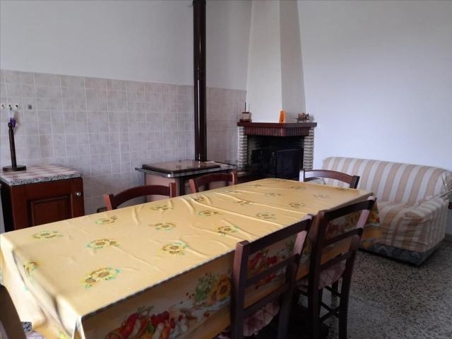 Appartamento in vendita a Macchie, Gioiella