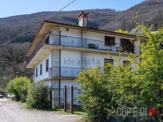 Appartamento in vendita a Borgorose, Lazio