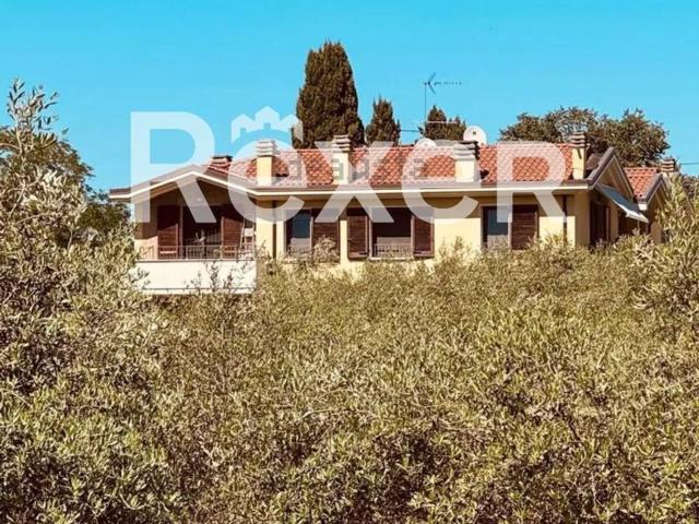 Appartamento in vendita a Marche, Pesaro E Urbino