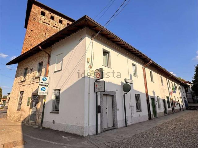 Appartamento in vendita a Cesano Maderno, Lombardia