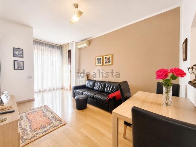 Appartamento in vendita a Cornaredo, Lombardia