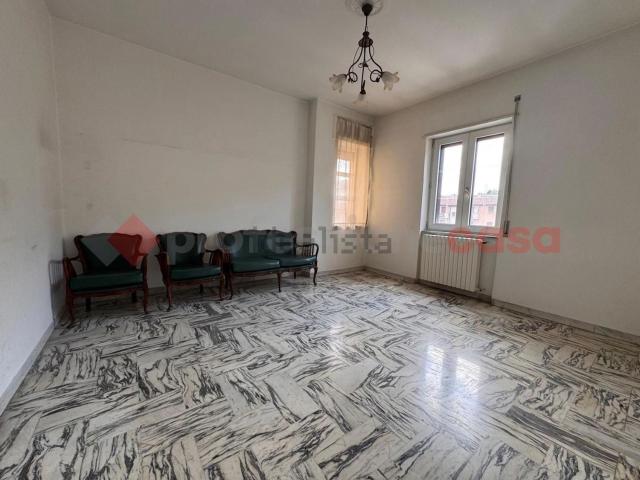 Appartamento in vendita a Potenza, Basilicata