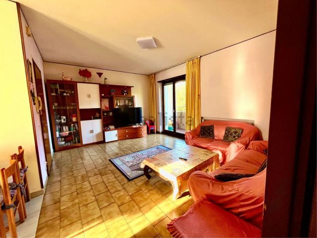 Appartamento in vendita a Roncà, Veneto