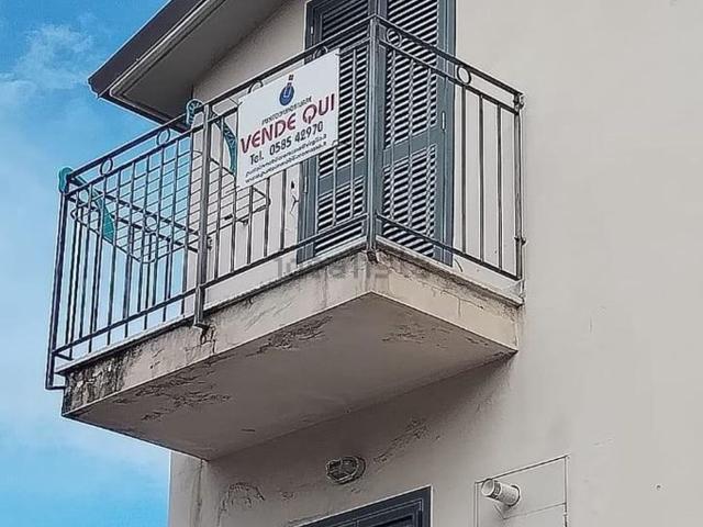 Appartamento in vendita a Quercioli, Marina Di Massa