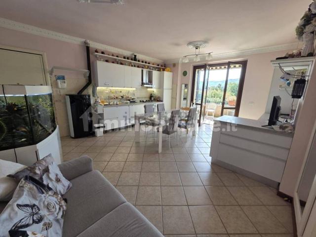 Appartamento in vendita a Colle Umberto, Perugia