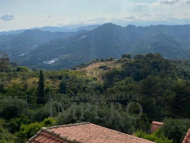 Appartamento in vendita a Perinaldo, Liguria