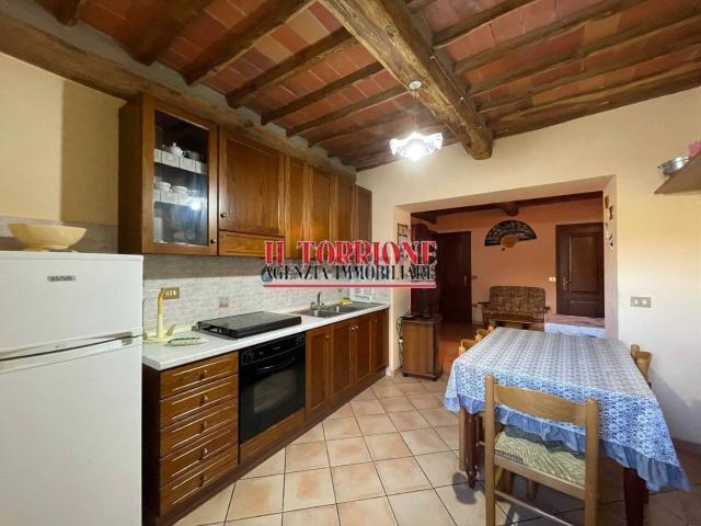 Appartamento in vendita a Castelvecchio, Uzzano E Castello