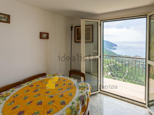 Appartamento in vendita a San Bernardino, Vernazza