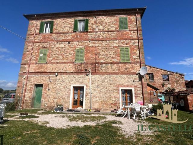 Appartamento in vendita a Macchie, Gioiella