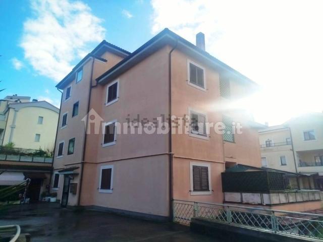 Appartamento in vendita a Bracciano Due, Roma Capitale