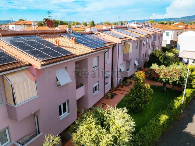 Appartamento in vendita a Rosignano Marittimo, Toscana