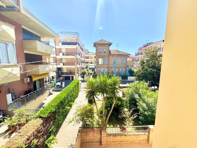 Appartamento in vendita a Villa Fiore, Alba Adriatica