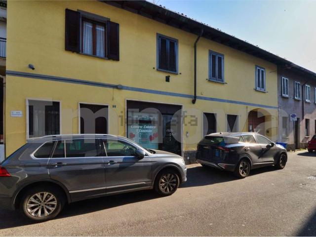 Appartamento in vendita a Piazza, Desio
