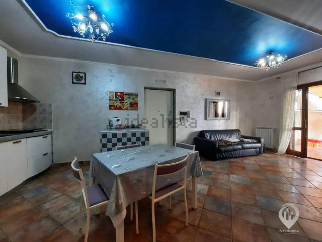 Appartamento in vendita a Piscinari, Roma Capitale