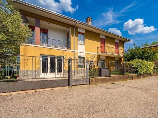 Appartamento in vendita a Rovera, Malnate