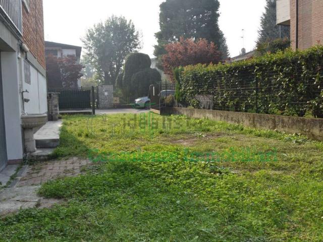 Appartamento in vendita a Casorate Primo, Lombardia